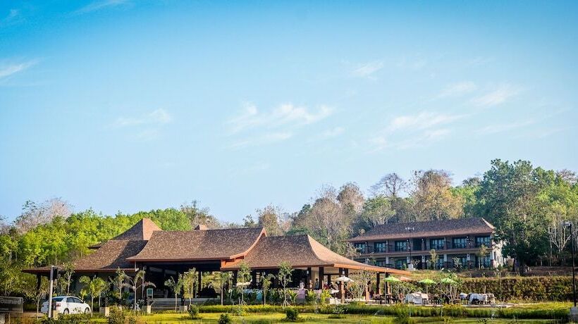 Hotel Phu Chom Mork Resort