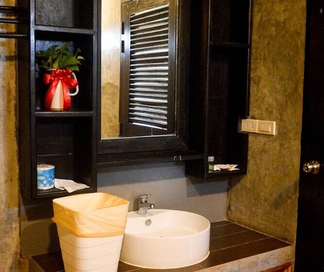 Hotel Phu Chom Mork Resort