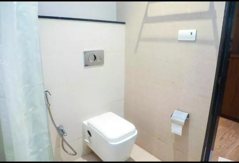 Hotelli The Byke Suraj Club, Junagadh