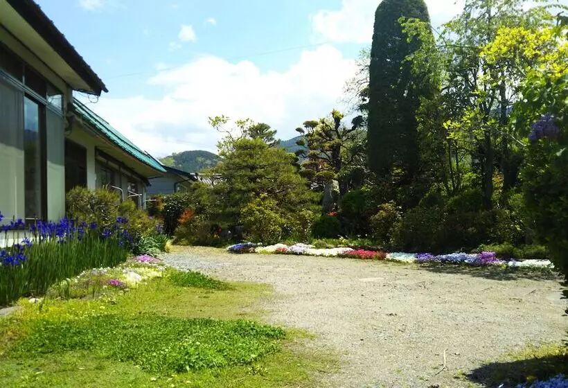 Majatalo Guesthouse Nashimotoken