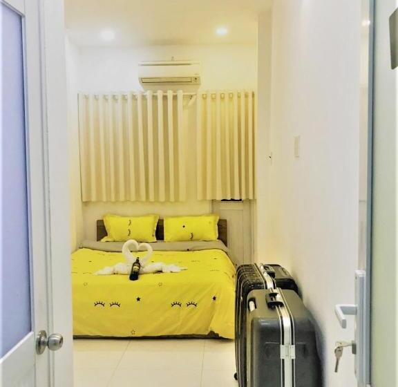 H Best Hostel Cafe Saigon