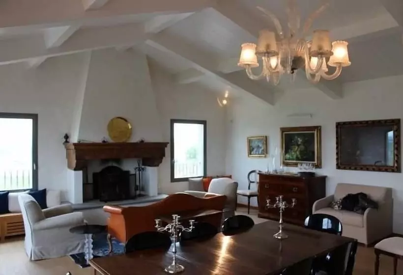 Maaseutuhotelli Relais Pugliano