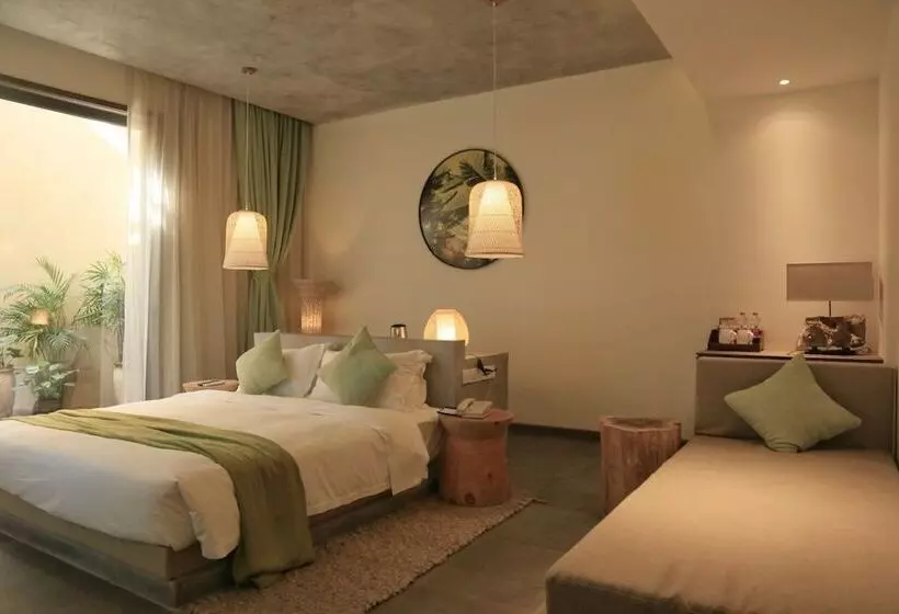 Hotelli Maritime Seclusive Life·perfume Bay