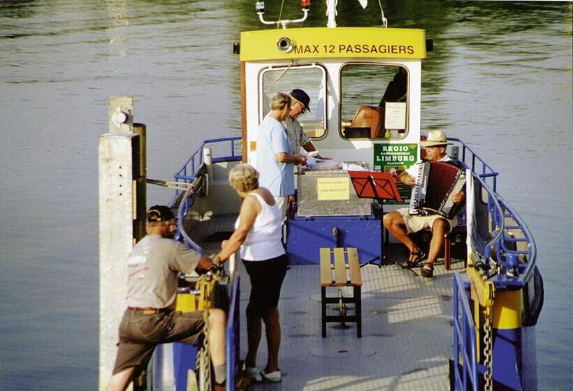 ユースホステル Veerhuys Tante Jet