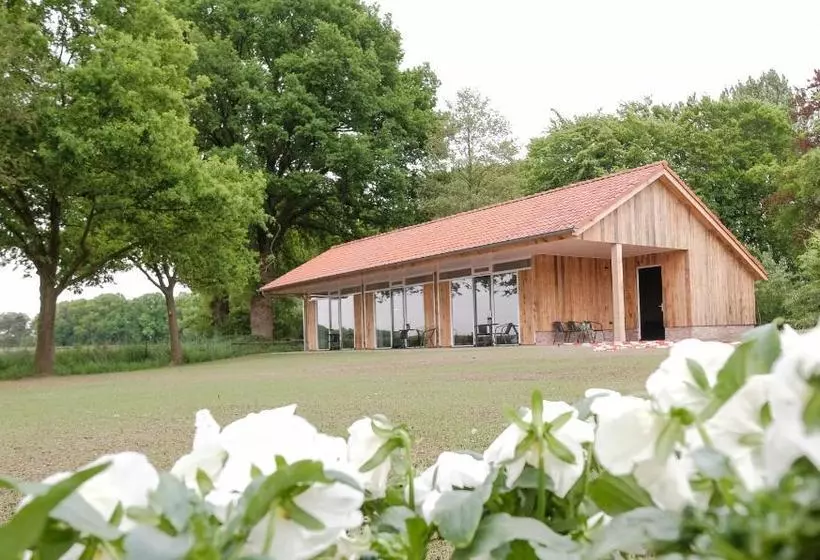 ベッドアンドブレックファースト Erve Fakkert