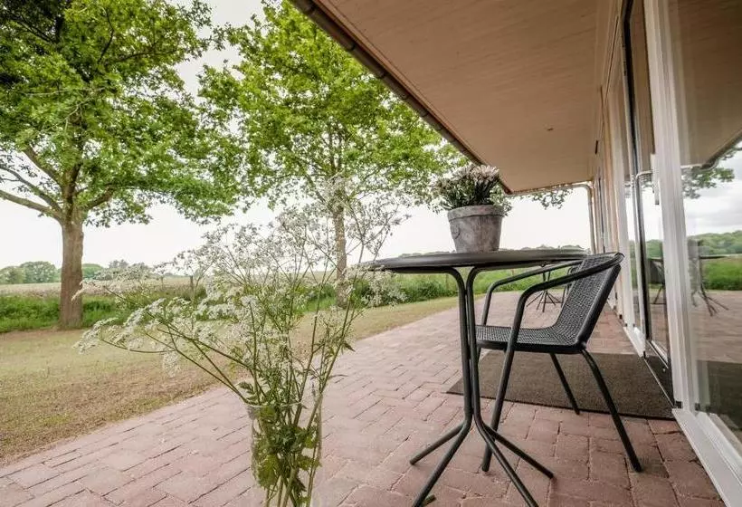 ベッドアンドブレックファースト Erve Fakkert