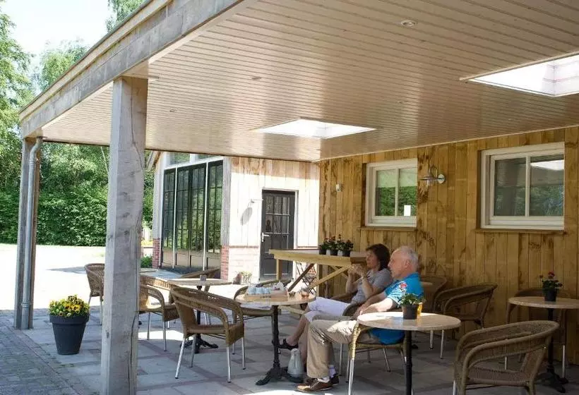 ベッドアンドブレックファースト Erve Fakkert