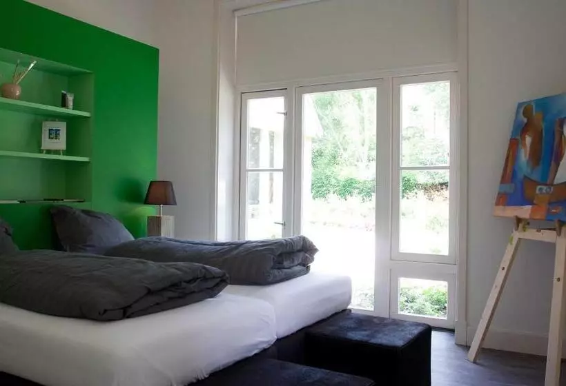 ベッドアンドブレックファースト Erve Fakkert