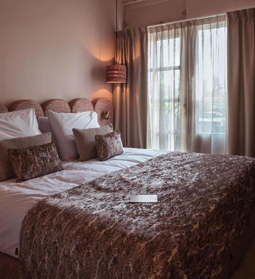 Boutique Hotel Restaurant Bal