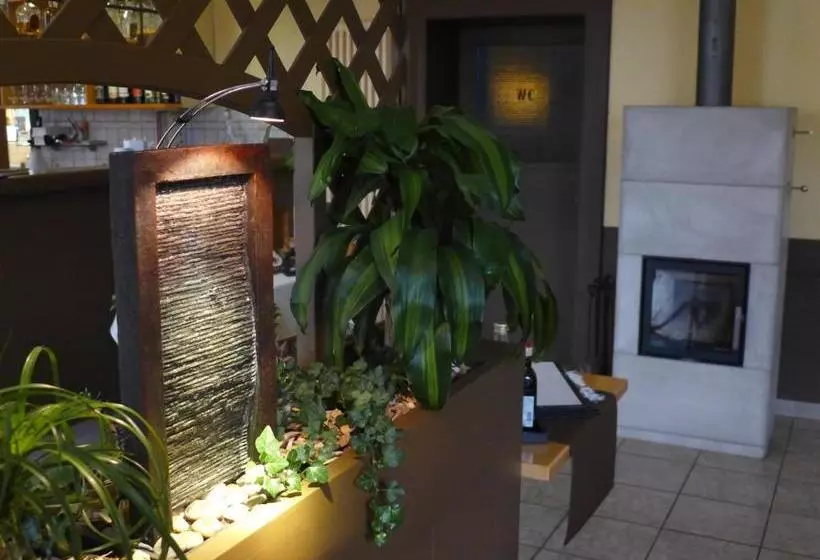 ホテル Hôtel Restaurant De La Gare