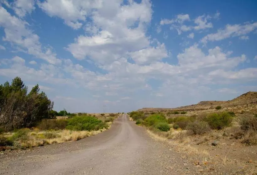 Majatalo Desert Dew Guest House