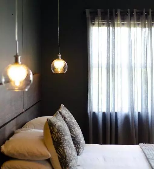 Majatalo Desert Dew Guest House