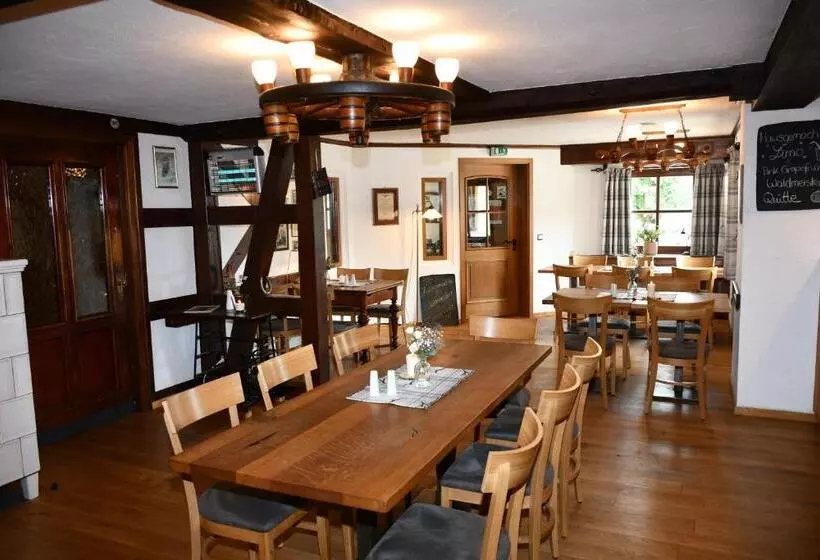 Majatalo Deutsches Haus Hotel Restaurant Gastwirtschaft Biergarten Am Radweg Bermuthshain