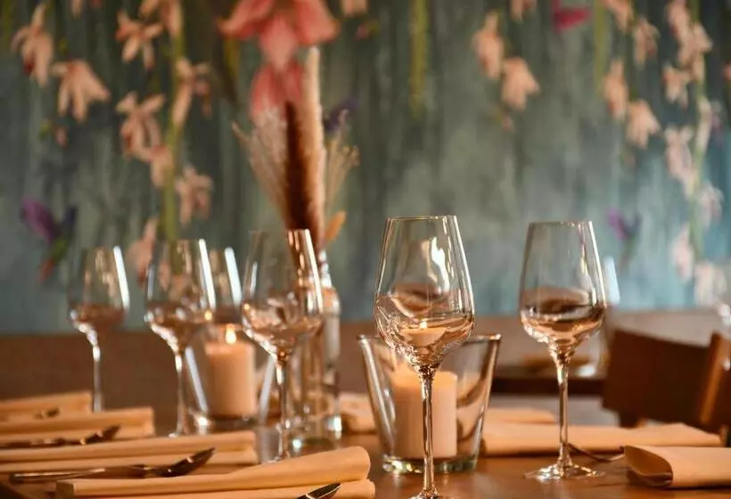 Majatalo Deutsches Haus Hotel Restaurant Gastwirtschaft Biergarten Am Radweg Bermuthshain