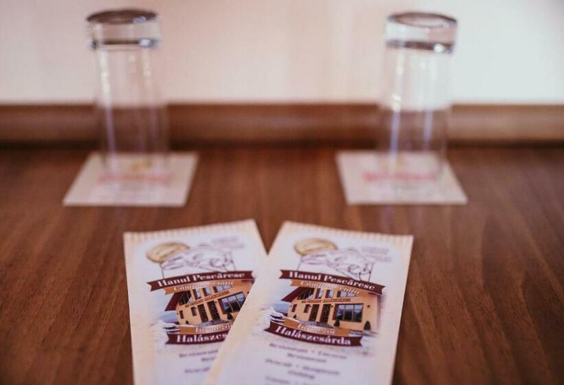 منتجع Complex Turistic Han Pescaresc