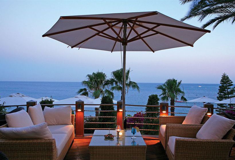 Columbia Beachotel Pissouri