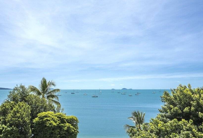 فندق Airlie Beach