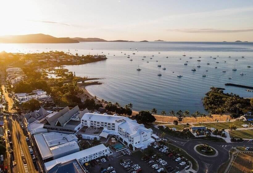 فندق Airlie Beach