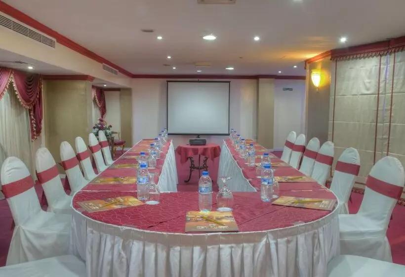 Al Maha Regency Hotel Suites   Managed By Aoudi Consultants