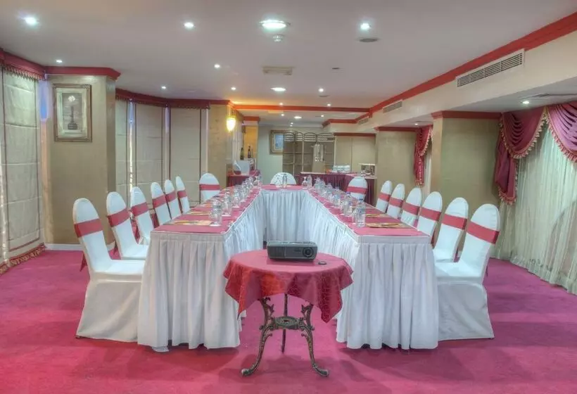 Al Maha Regency Hotel Suites   Managed By Aoudi Consultants