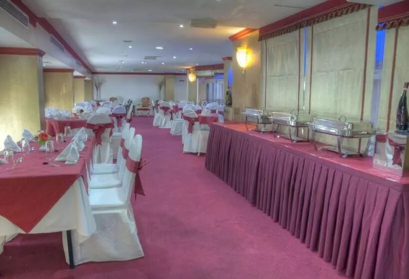 Al Maha Regency Hotel Suites   Managed By Aoudi Consultants