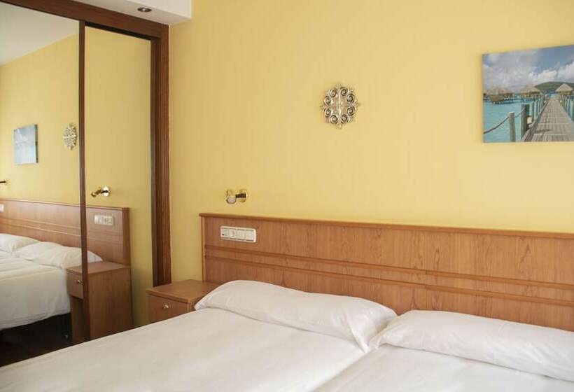 ホテル Alda Estación Oviedo