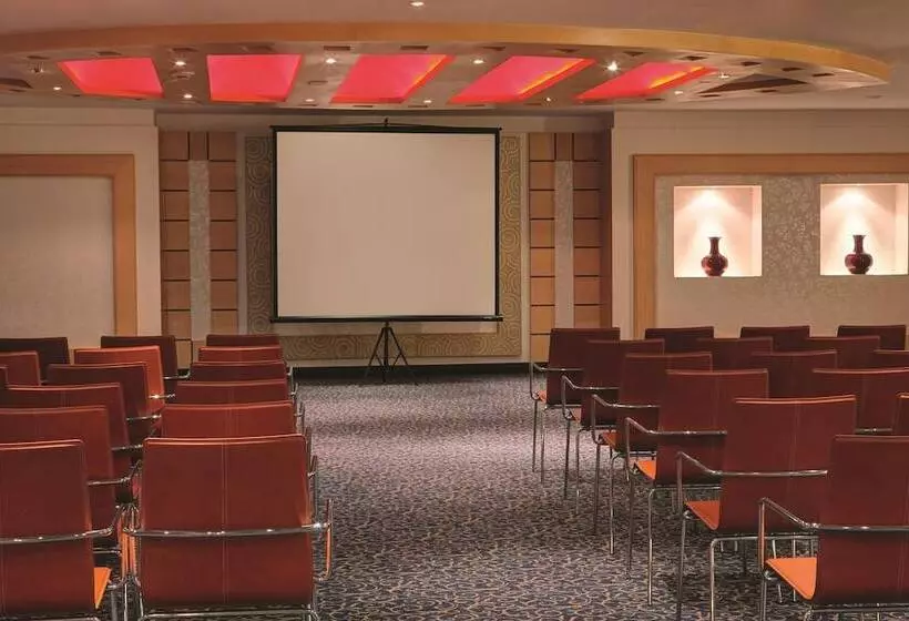 هتل Anwar Al Madinah Movenpick