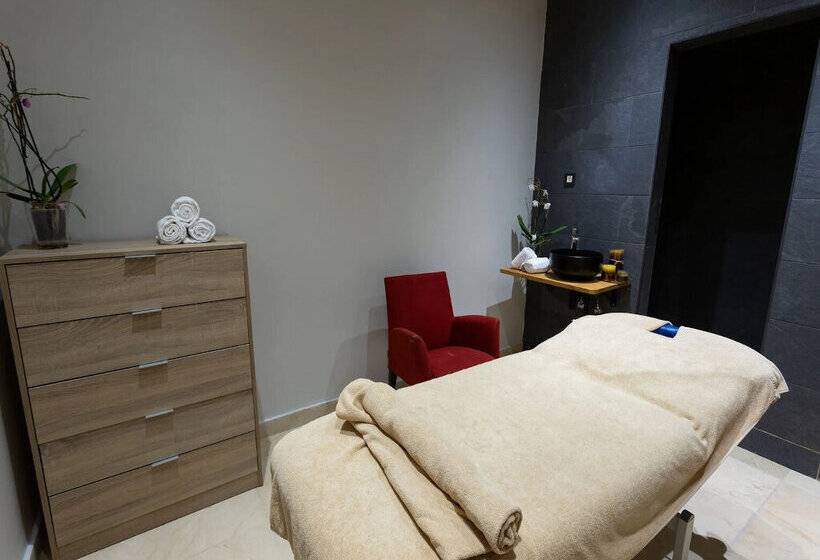 Отель Bakour Oh Nice Costa del Sol