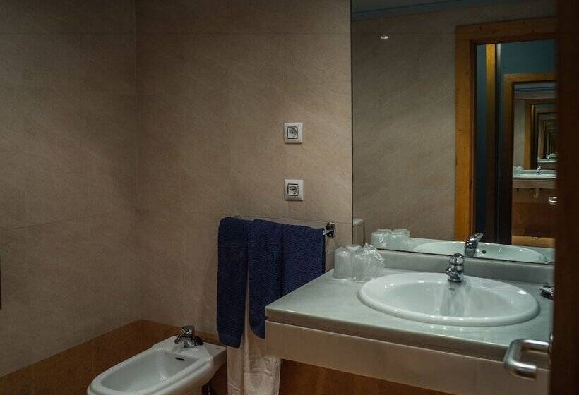 בית מלון כפרי Bezana Lago