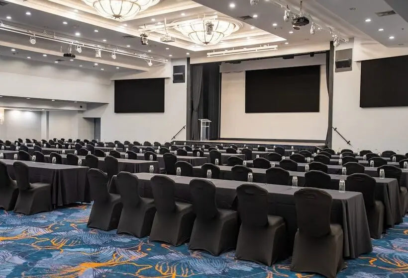 ホテル Crowne Plaza San Jose La Sabana, An Ihg