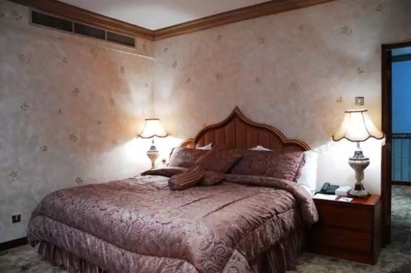 ホテル Dhahran International