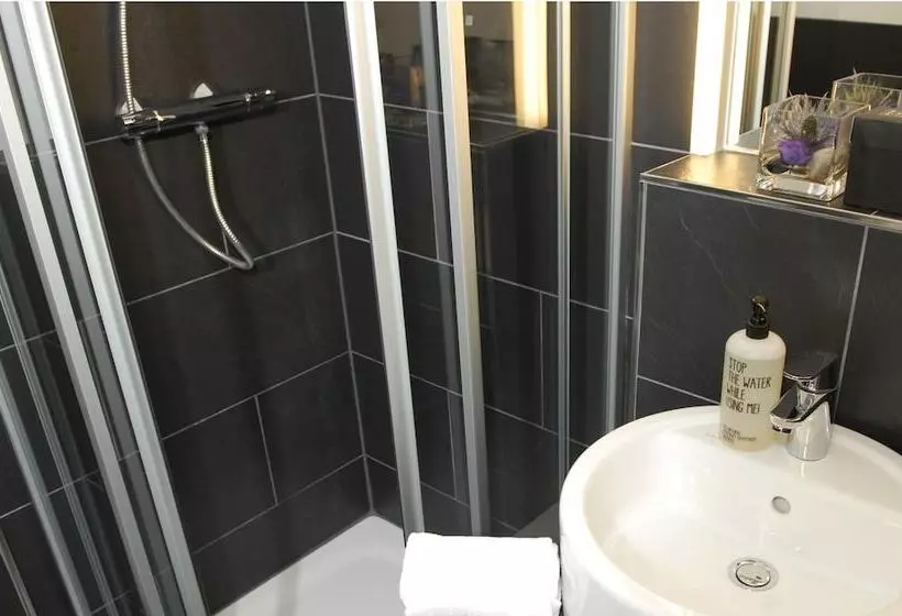 בית מלון כפרי Medo Köln