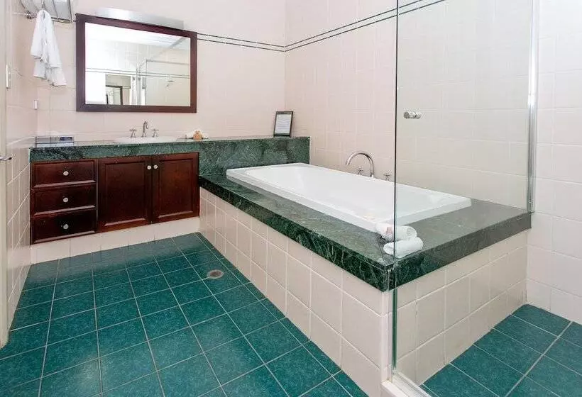 Hotel Harrigan S Hunter Valley