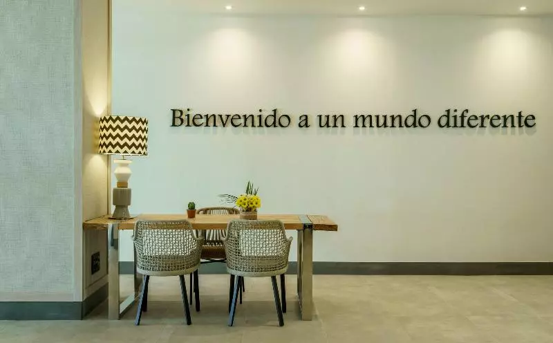 هتل Ilunion Fuengirola