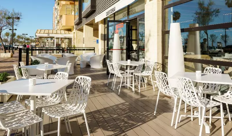 هتل Ilunion Fuengirola