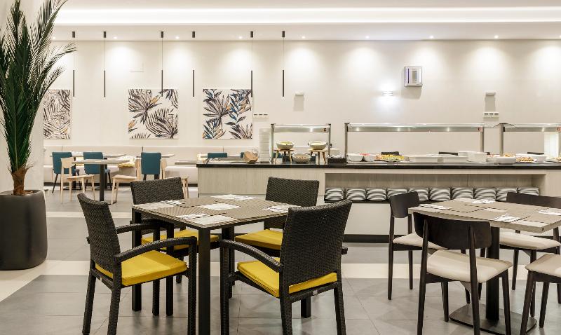 Отель Ilunion Sancti Petri