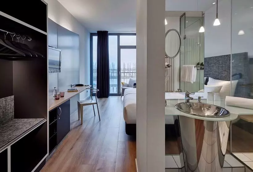 هتل Innside By Meliá Bremen