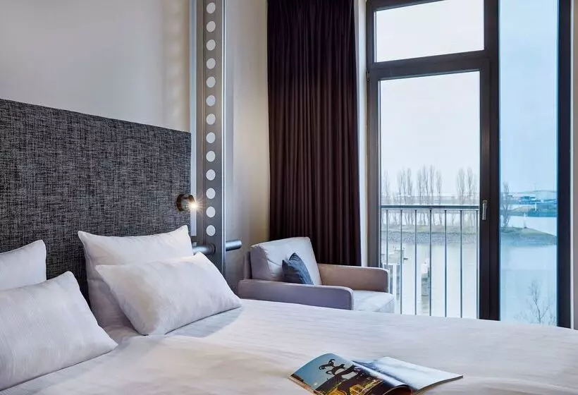 هتل Innside By Meliá Bremen