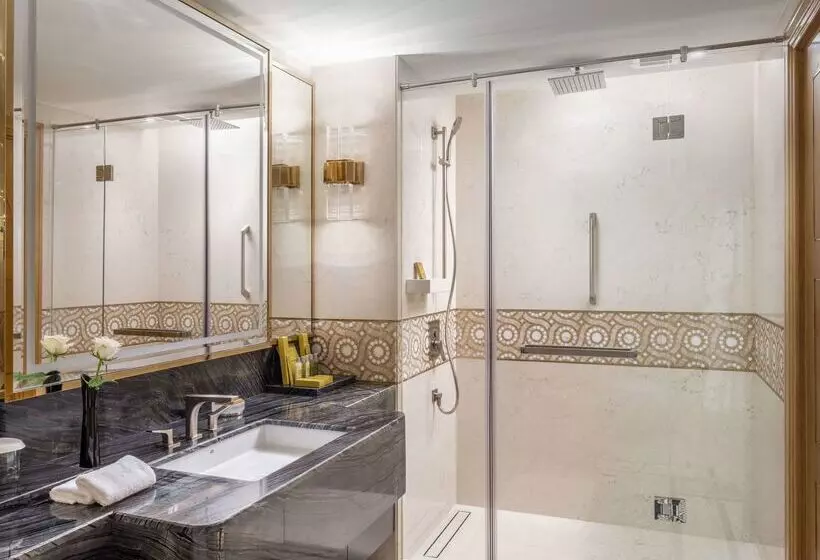 Отель Jeddah Hilton