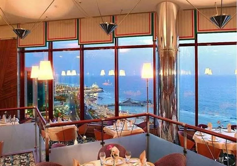 Отель Jeddah Hilton