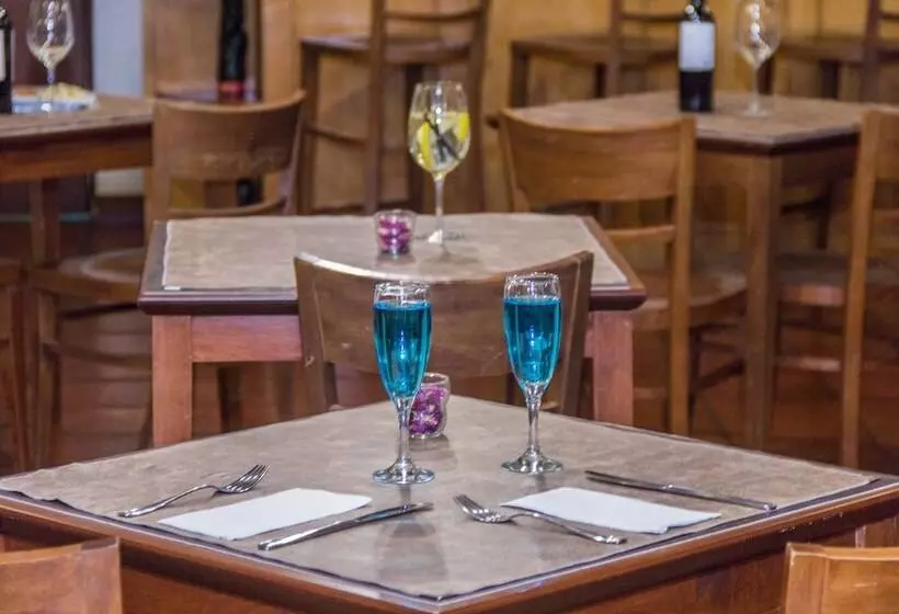 בית מלון כפרי Koi Aiken