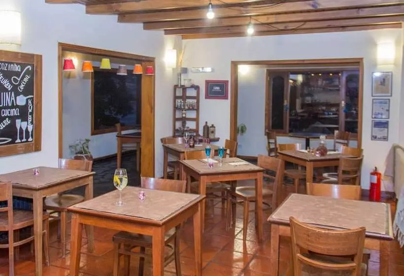 בית מלון כפרי Koi Aiken