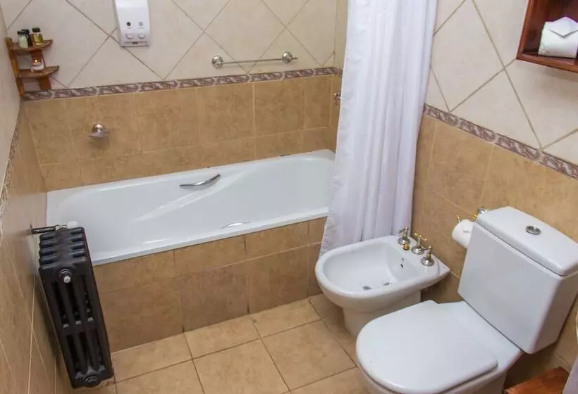 בית מלון כפרי Koi Aiken