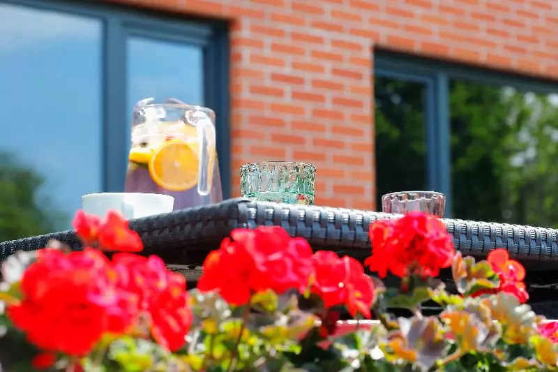 Oru Hub Hotel Tallinn Handwritten Collection