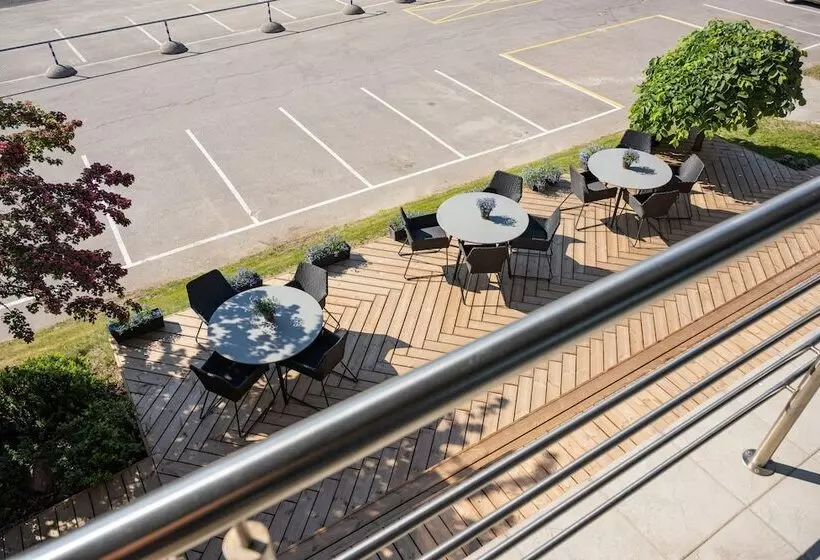 Oru Hub Hotel Tallinn Handwritten Collection