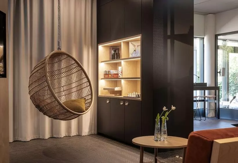 Oru Hub Hotel Tallinn Handwritten Collection