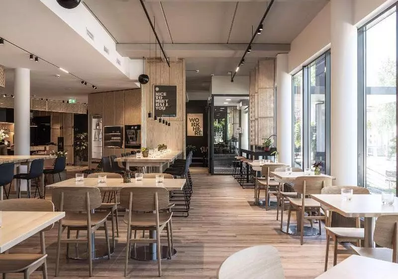 Oru Hub Hotel Tallinn Handwritten Collection