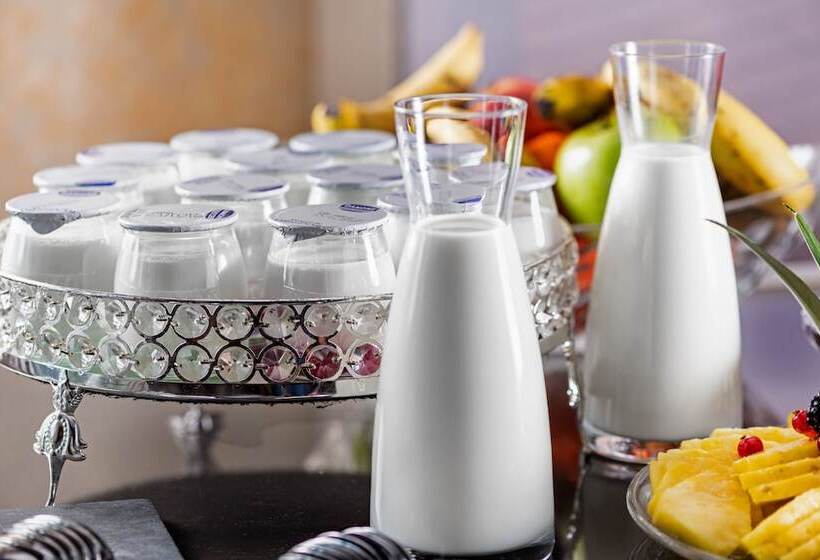 ホテル Palacio Del Retiro, Autograph Collection