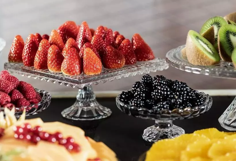 호텔 Palacio Del Retiro, Autograph Collection