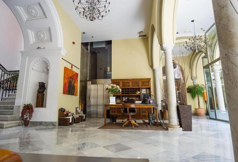 هتل Palacio Garvey